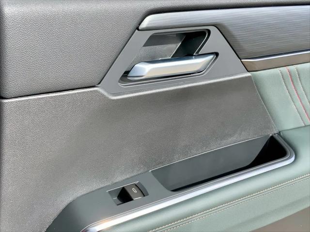 2026 GMC Acadia AT4 AWD