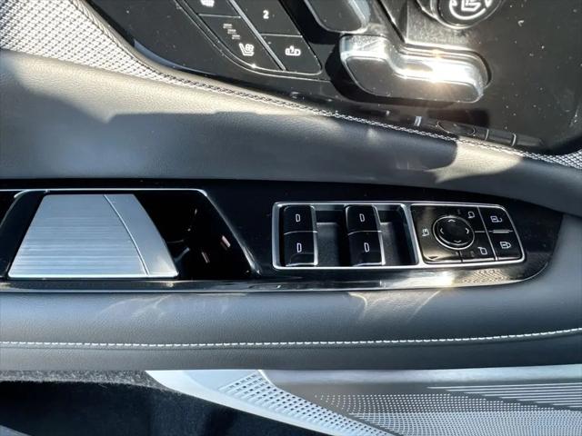 2025 Cadillac iQ Sport 2 AWD