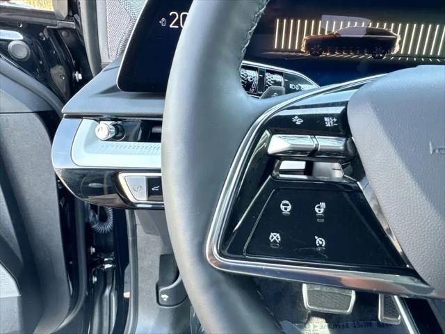 2025 Cadillac iQ Sport 2 AWD