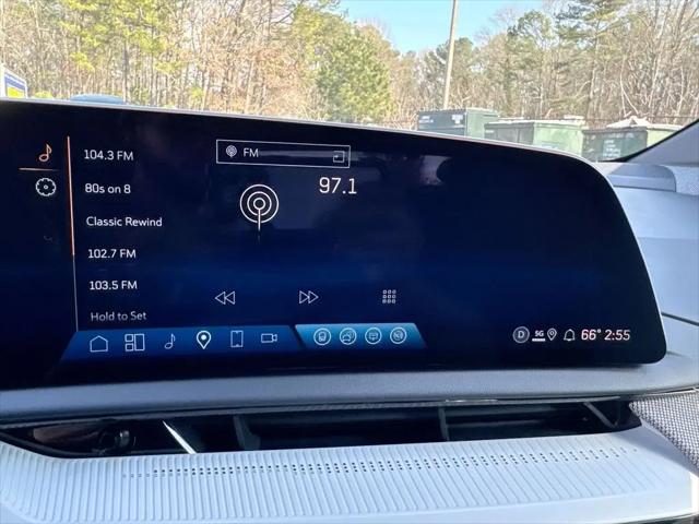 2025 Cadillac iQ Sport 2 AWD