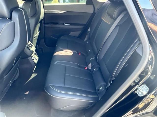 2025 Cadillac iQ Sport 2 AWD