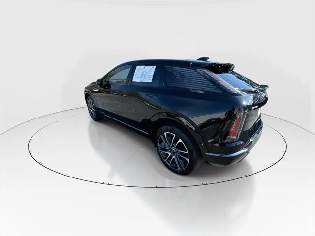 2025 Cadillac iQ Sport 2 AWD