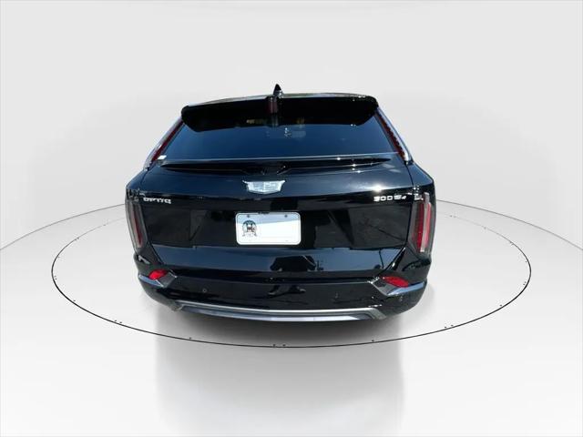 2025 Cadillac iQ Sport 2 AWD