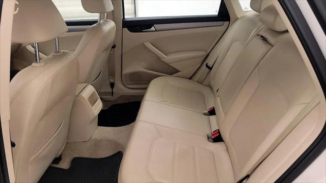 2015 Volkswagen Passat 1.8T Limited Edition