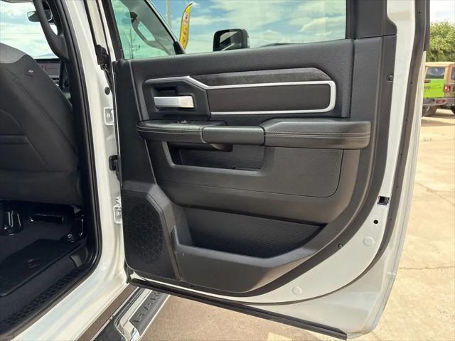 2024 Ram 2500 Big Horn Crew Cab 4x4 6'4" Box