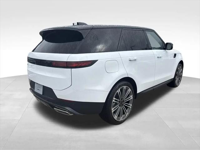2026 Land Rover Range Rover Sport P360 SE