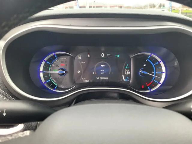2023 Chrysler Pacifica Hybrid Touring L