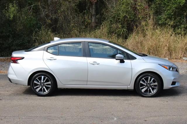 2021 Nissan Versa SV Xtronic CVT