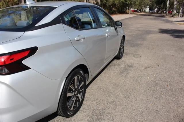 2021 Nissan Versa SV Xtronic CVT