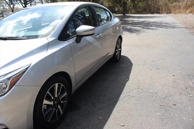 2021 Nissan Versa SV Xtronic CVT