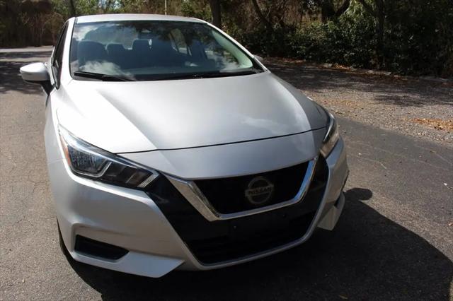 2021 Nissan Versa SV Xtronic CVT
