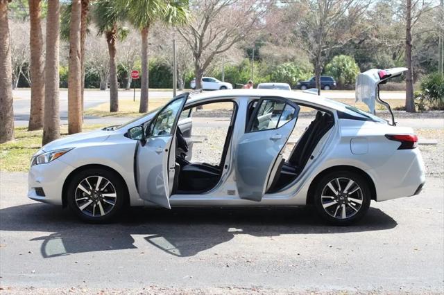 2021 Nissan Versa SV Xtronic CVT