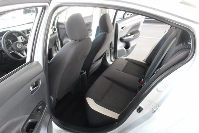 2021 Nissan Versa SV Xtronic CVT