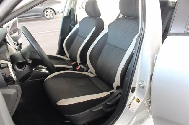 2021 Nissan Versa SV Xtronic CVT