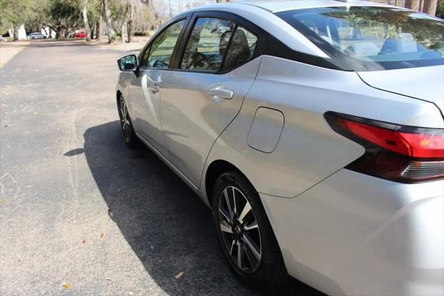 2021 Nissan Versa SV Xtronic CVT