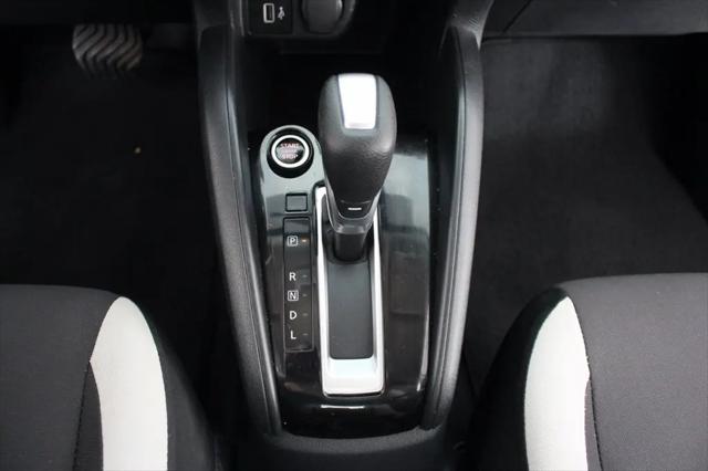 2021 Nissan Versa SV Xtronic CVT