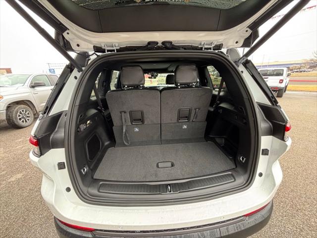 2026 Jeep Grand Cherokee L Limited 4x4