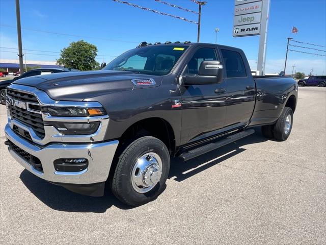 2026 Ram 3500 Tradesman Crew Cab 4x4 8' Box