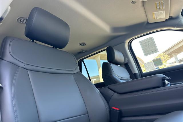 2026 Ford Expedition Max Active MAX