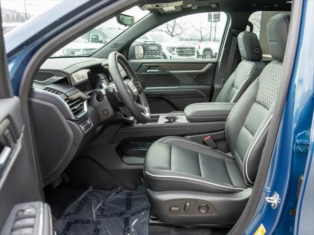 2026 GMC Acadia Denali AWD