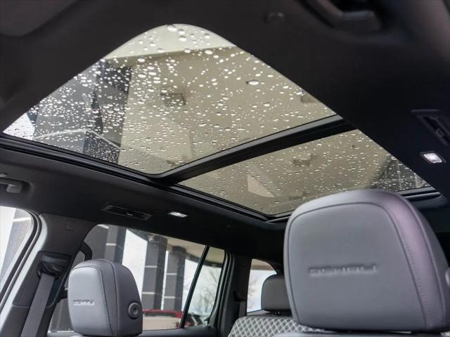 2026 GMC Acadia Denali AWD