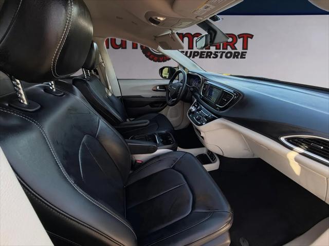 2020 Chrysler Voyager LXI