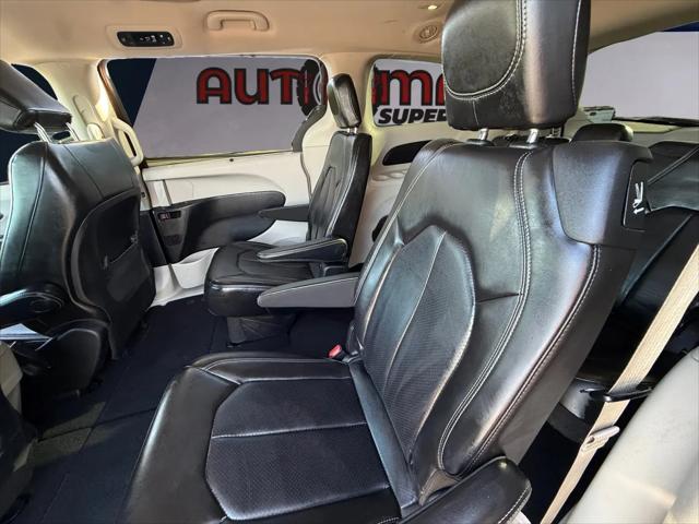 2020 Chrysler Voyager LXI