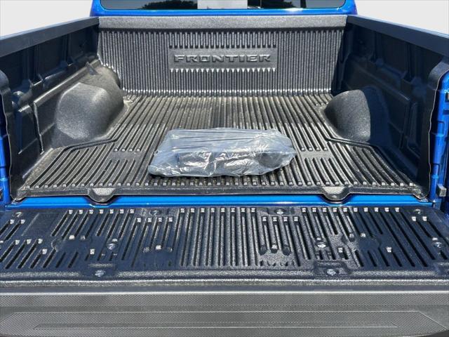 2026 Nissan Frontier Crew Cab Long Bed SV 4x4