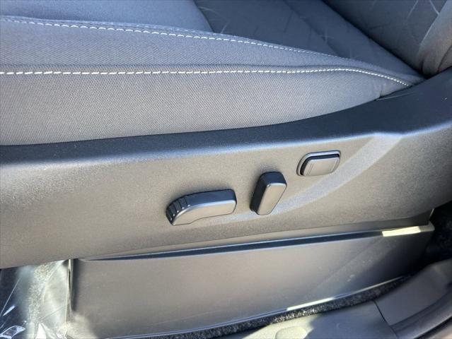 2026 Nissan Frontier Crew Cab Long Bed SV 4x4