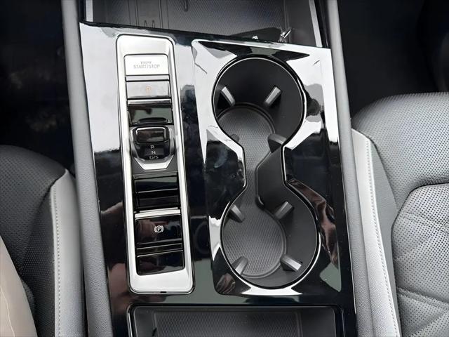 2026 Volkswagen Atlas Peak Edition
