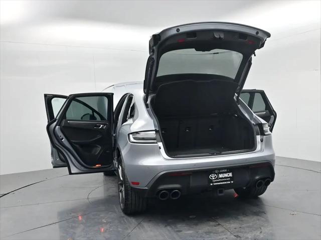 2024 Porsche Macan Macan