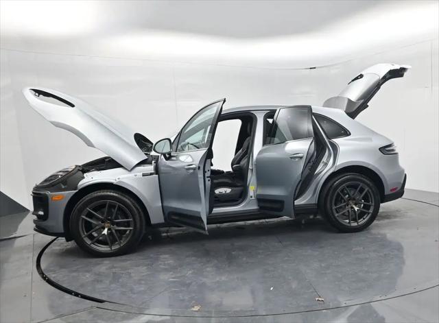 2024 Porsche Macan Macan