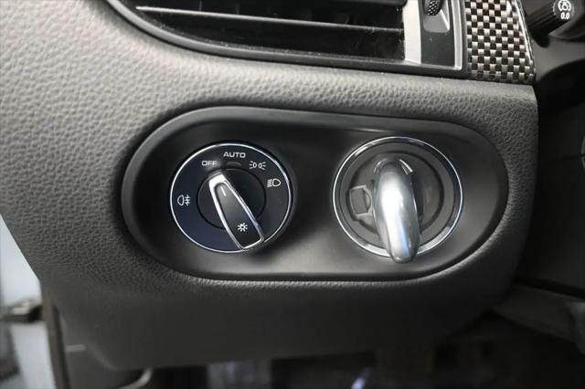 2024 Porsche Macan Macan