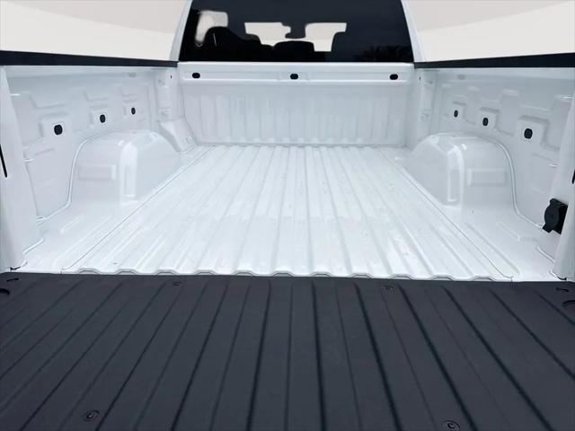 2026 GMC Sierra 1500 Double Cab, Standard Bed, Elevation, 4WD