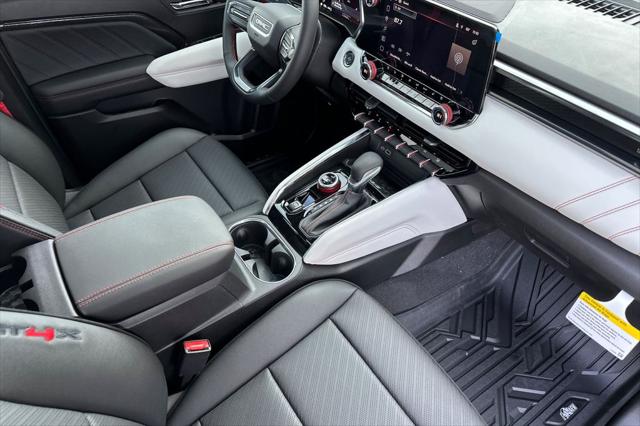 2026 GMC Canyon AT4X, 4WD