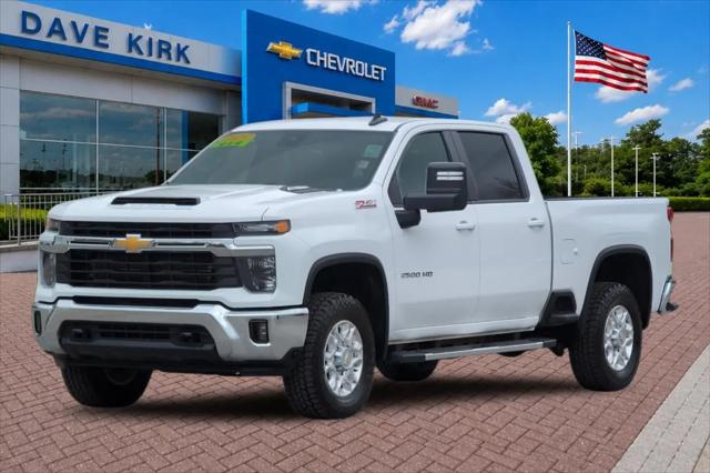 2025 Chevrolet Silverado 2500HD 4WD Crew Cab Standard Bed LT