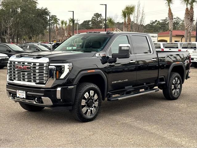 2026 GMC Sierra 2500HD Crew Cab, Standard Bed, Denali, 4WD