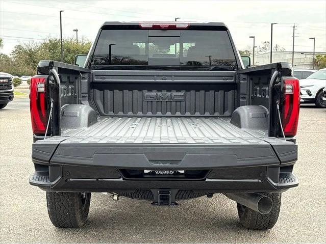 2026 GMC Sierra 2500HD Crew Cab, Standard Bed, Denali, 4WD