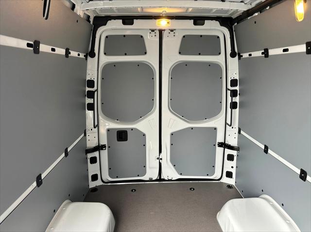 2026 Mercedes-Benz Sprinter 3500 Standard Roof 4-Cyl Diesel HO