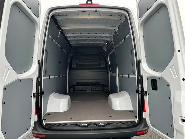 2026 Mercedes-Benz Sprinter 3500 Standard Roof 4-Cyl Diesel HO