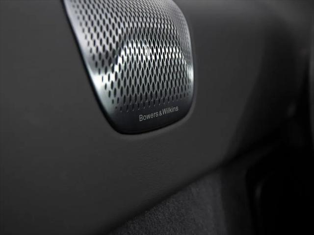 2025 McLaren Artura Standard
