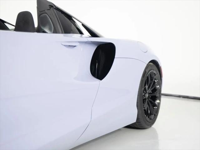 2025 McLaren Artura Standard