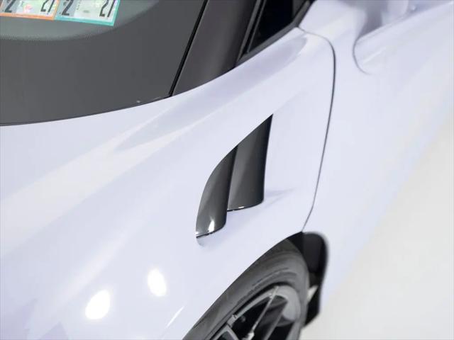 2025 McLaren Artura Standard