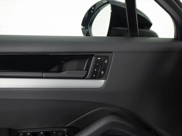 2025 Porsche Cayenne Cayenne
