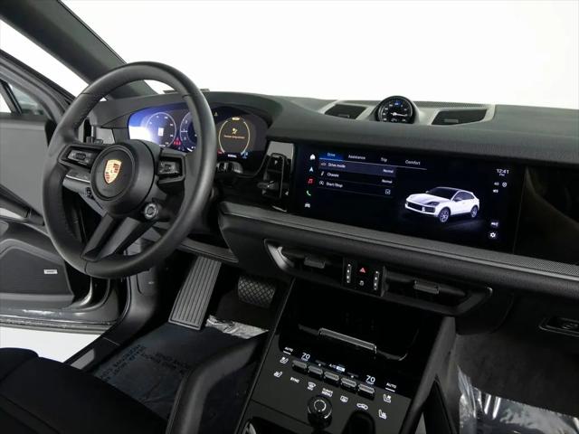 2025 Porsche Cayenne Cayenne