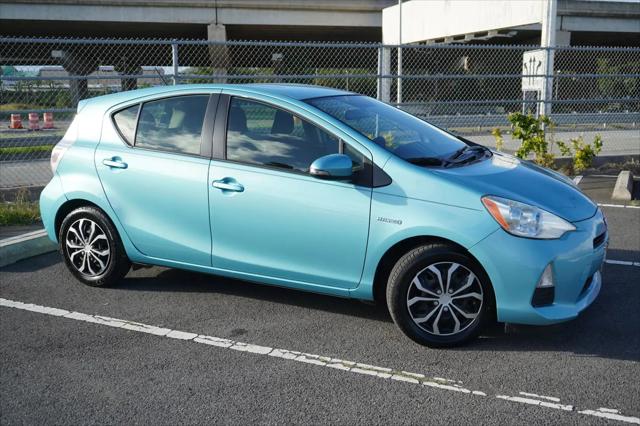 2014 Toyota Prius c Two