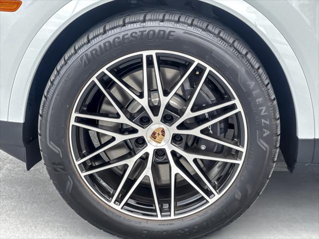 2026 Porsche Cayenne E-Hybrid E-Hybrid