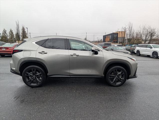 2023 Lexus NX 450h+ Luxury 2023 Lexus NX 450h+ Luxury