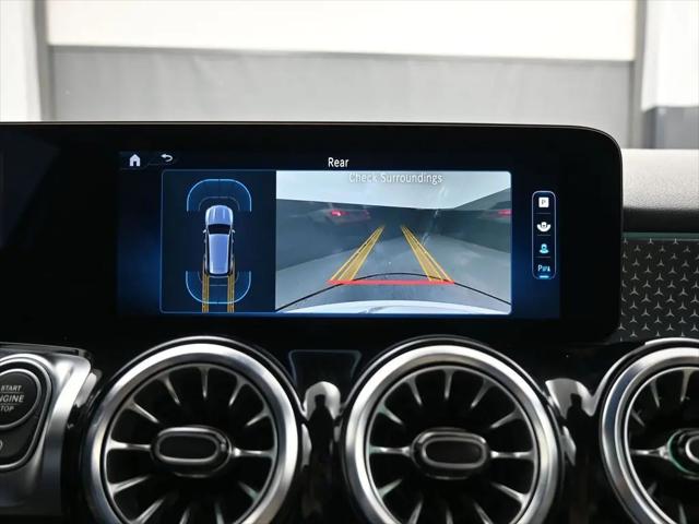 2025 Mercedes-Benz GLB 4MATIC