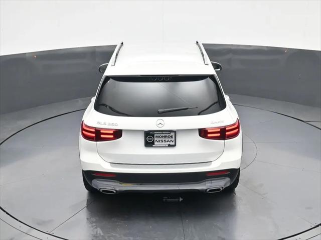 2025 Mercedes-Benz GLB 4MATIC